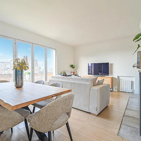 Vue Tour Eiffel / Sacre-coeur *