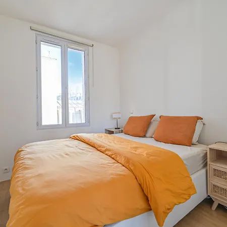 Vue Tour Eiffel / Sacre-coeur Apartamento *