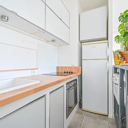 Vue Tour Eiffel / Sacre-coeur Apartamento *