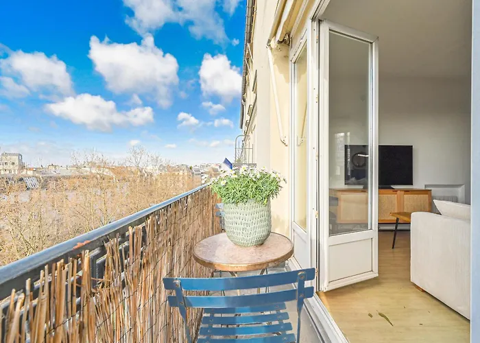 Vue Tour Eiffel / Sacre-coeur * Paris